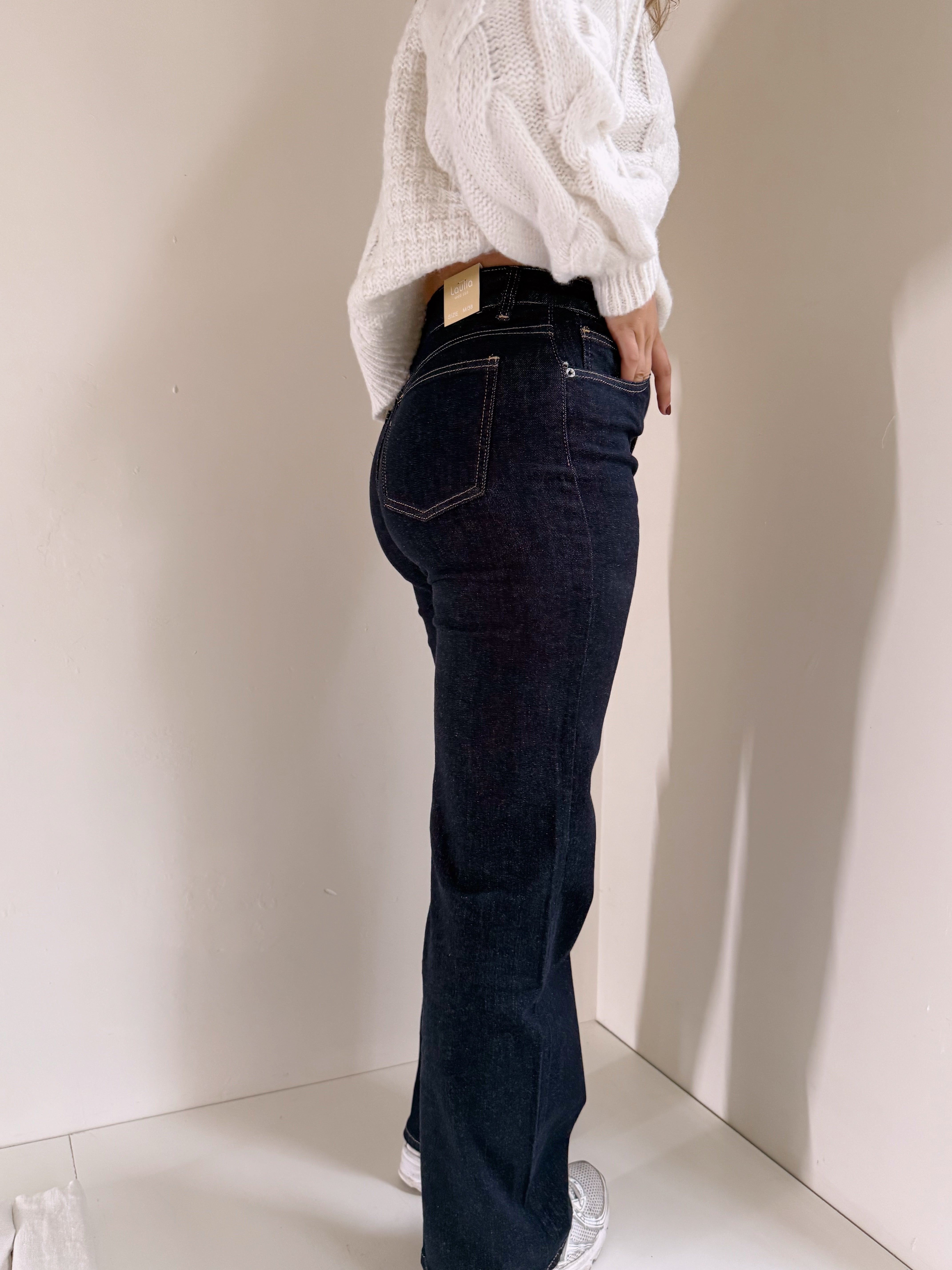 KAYLEE STRAIGHT LEG JEANS