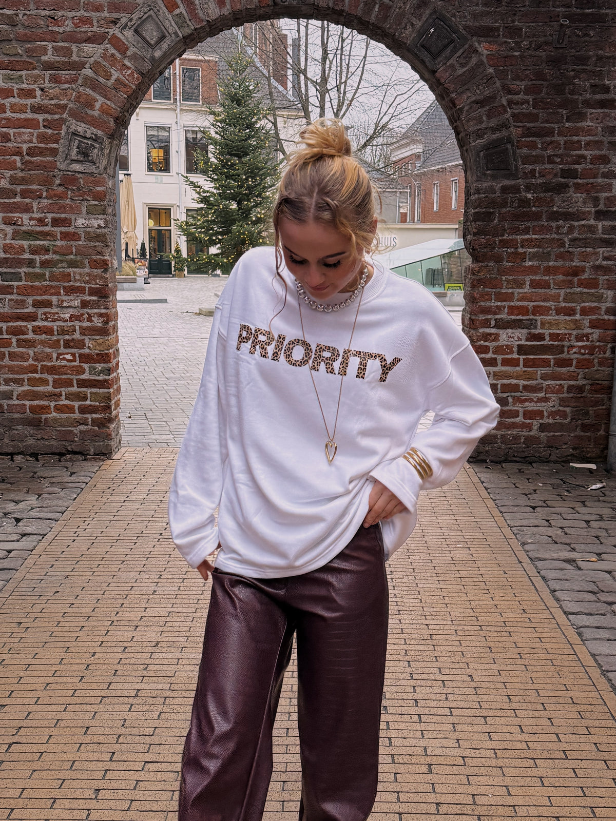 PRIORITY LONGSLEEVE