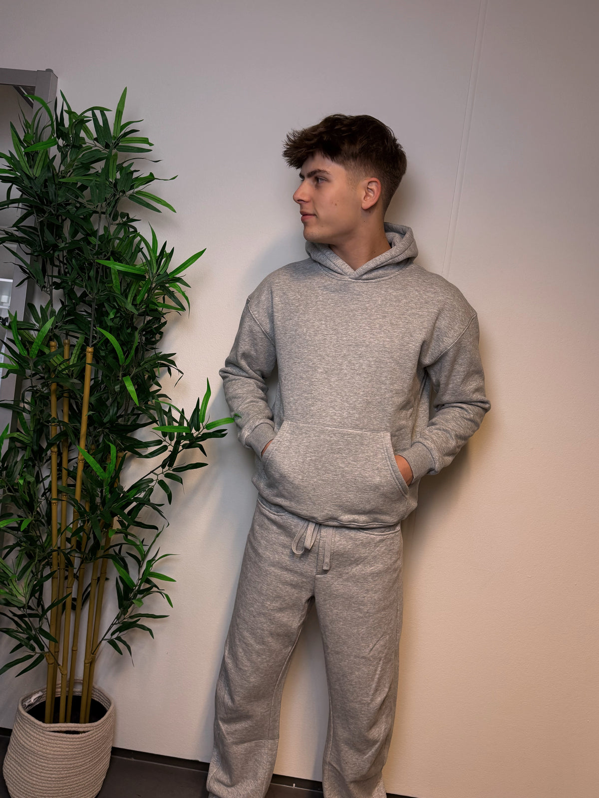 HOODIE GRIJS